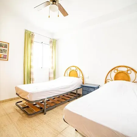 Apartment Al - Adosado Planta Baja Con 3 Y Piscina En